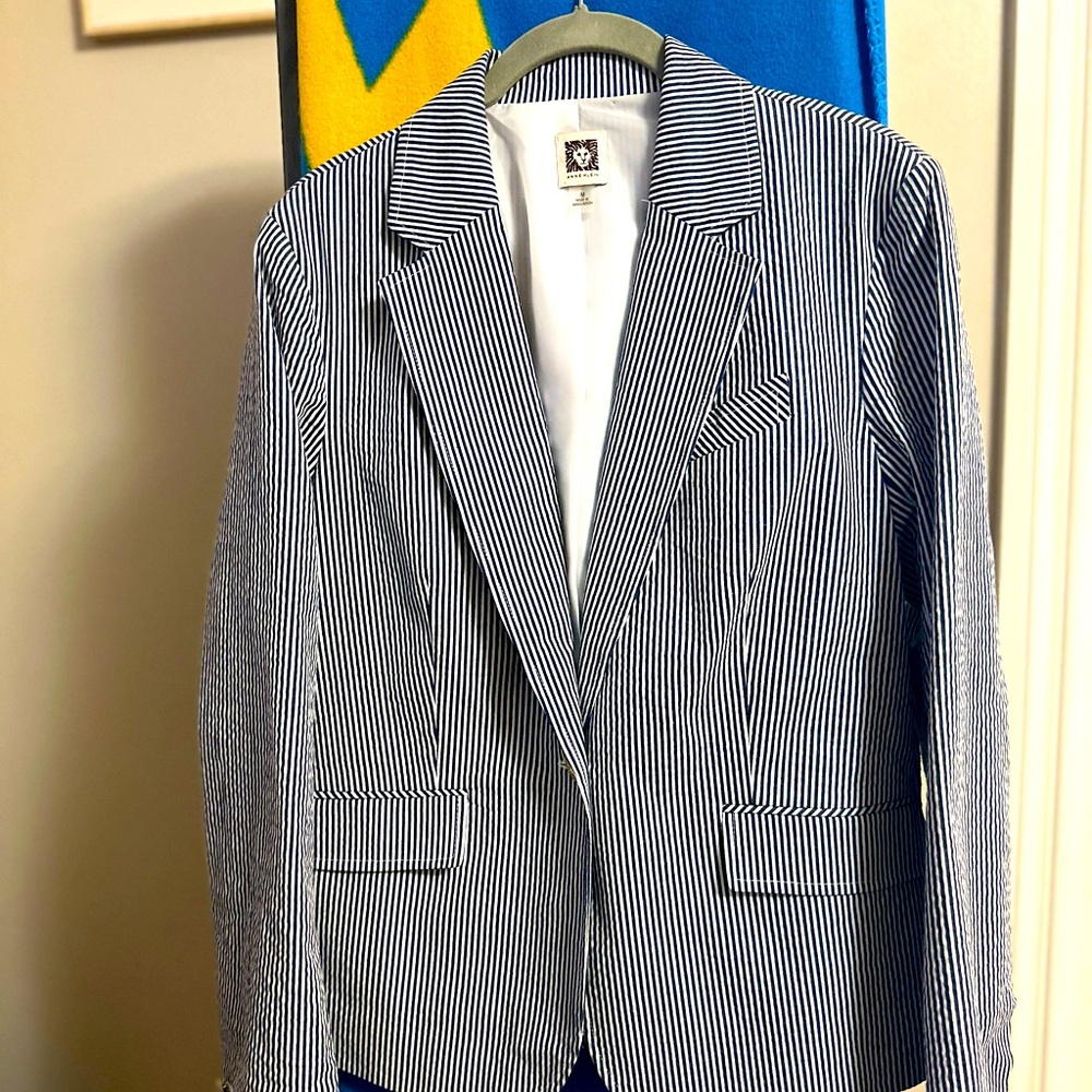 Like New Anne Klein Seersucker Blazer